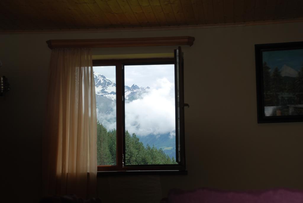 Guest House Lasili Mestia Exteriör bild